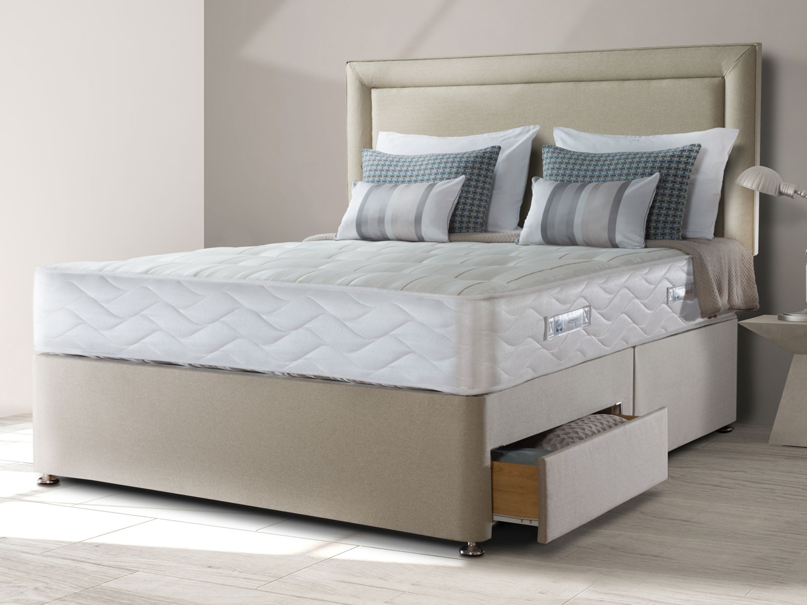 4ft6 Double Sealy Pearl Elite Mattress From The Sleep Shop